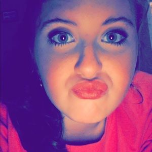 Meet your Posher, Lindsay